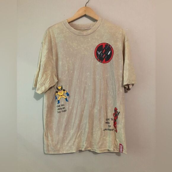📳 Marvel | Deadpool & Wolverine Tee - Picture 1 of 6